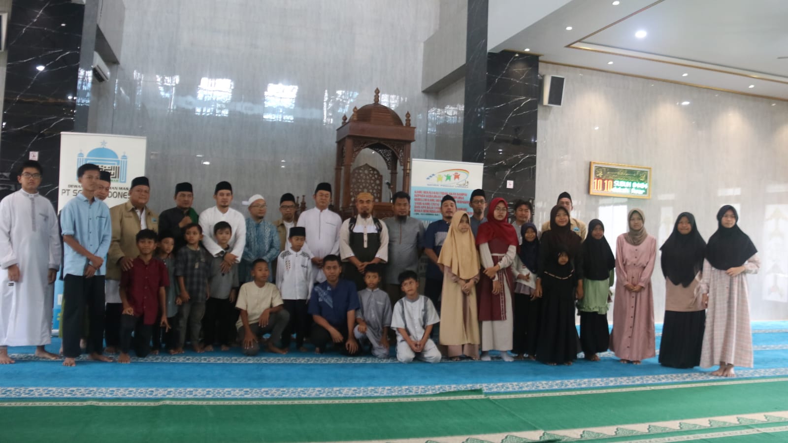 Wujud Nyata Kepedulian Sosial, Santunan Anak Yatim Digelar di Masjid Al-Walidah Metland Cibitung