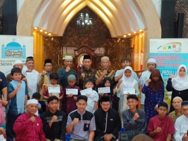 Pengajian dan Santunan Anak Yatim-Dhuafa, Wujud Sinergi Sosial DKM Ar-Rohmah dan DKM Al-Istiqomah PT Seiwa Indonesia